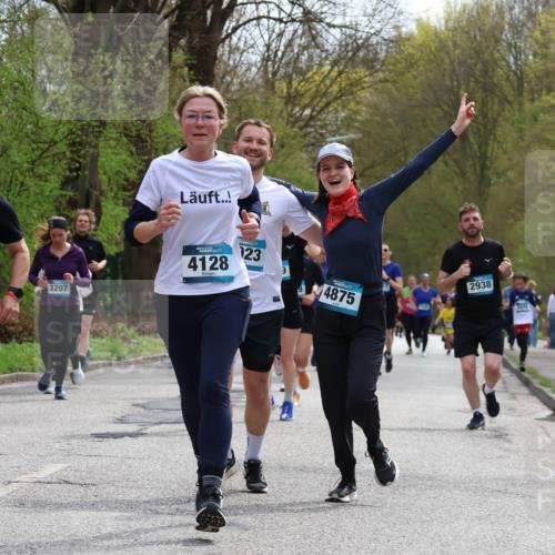 12.04.2026 - 45. Internationalen Wilhelmsburger Insellauf Yannick Fuchs http://msf.ph/oto/9504408 12.04.2026 12:53:05 Laufen 2735, 3207, 4128, 123, 4875, 226, 2938, 999 meine-sportfotos.de