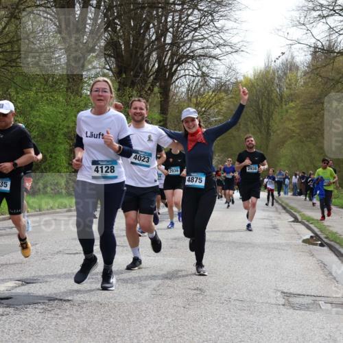 12.04.2026 - 45. Internationalen Wilhelmsburger Insellauf Yannick Fuchs http://msf.ph/oto/9504414 12.04.2026 12:53:06 Laufen 5107, 2735, 226, 4128, 4023, 2939, 4875, 2938 meine-sportfotos.de