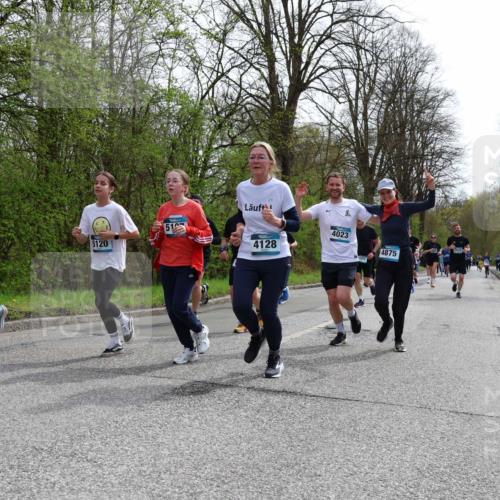 12.04.2026 - 45. Internationalen Wilhelmsburger Insellauf Yannick Fuchs http://msf.ph/oto/9504423 12.04.2026 12:53:08 Laufen 5120, 51, 4128, 4023, 4875 meine-sportfotos.de
