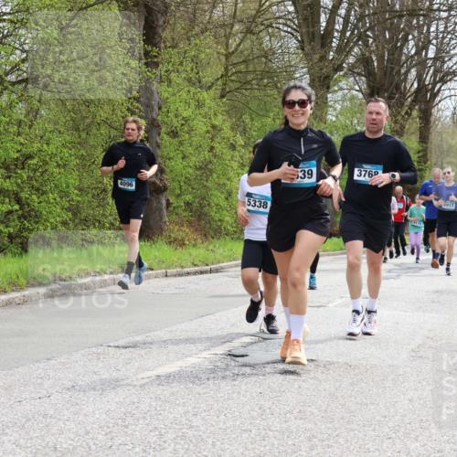 12.04.2026 - 45. Internationalen Wilhelmsburger Insellauf Yannick Fuchs http://msf.ph/oto/9504448 12.04.2026 12:53:12 Laufen 4096, 5338, 3207, 539, 3769, 4170, 4917, 5079 meine-sportfotos.de