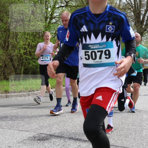 12.04.2026 - 45. Internationalen Wilhelmsburger Insellauf Yannick Fuchs http://msf.ph/oto/9504483 12.04.2026 12:53:19 Laufen 4171, 45, 5079, 2063, 2642, 4526, 3736 meine-sportfotos.de