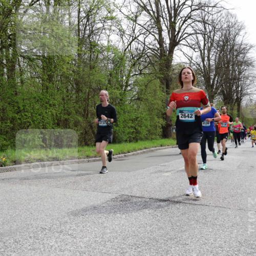 12.04.2026 - 45. Internationalen Wilhelmsburger Insellauf Yannick Fuchs http://msf.ph/oto/9504499 12.04.2026 12:53:21 Laufen 3737, 2642, 4526, 3736 meine-sportfotos.de