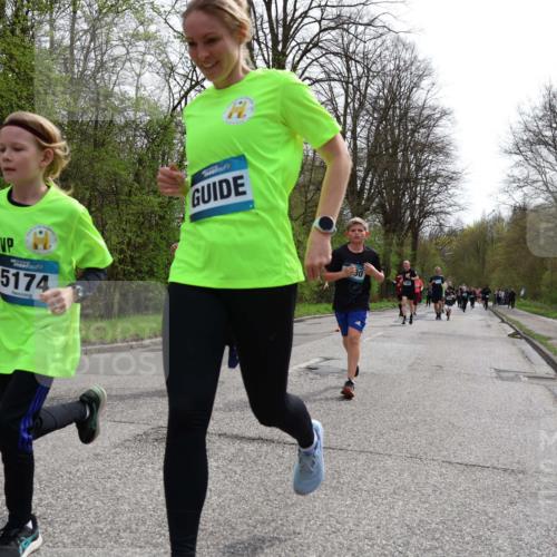 12.04.2026 - 45. Internationalen Wilhelmsburger Insellauf Yannick Fuchs http://msf.ph/oto/9504566 12.04.2026 12:53:36 Laufen 5183, 4743, 5174, 30 meine-sportfotos.de