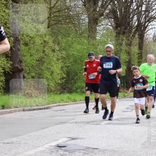 12.04.2026 - 45. Internationalen Wilhelmsburger Insellauf Yannick Fuchs http://msf.ph/oto/9504586 12.04.2026 12:53:40 Laufen 258, 5412, 2069, 128, 2307, 5104 meine-sportfotos.de