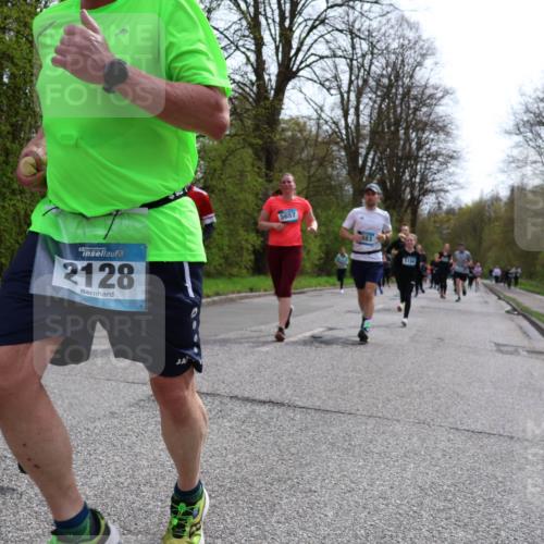 12.04.2026 - 45. Internationalen Wilhelmsburger Insellauf Yannick Fuchs http://msf.ph/oto/9504608 12.04.2026 12:53:44 Laufen 2128, 5657, 5104 meine-sportfotos.de