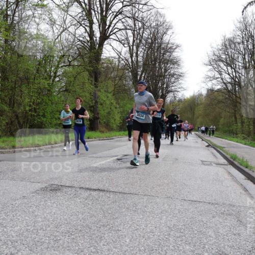 12.04.2026 - 45. Internationalen Wilhelmsburger Insellauf Yannick Fuchs http://msf.ph/oto/9504630 12.04.2026 12:53:48 Laufen 3895, 5828, 3034, 3318 meine-sportfotos.de