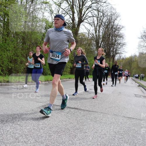 12.04.2026 - 45. Internationalen Wilhelmsburger Insellauf Yannick Fuchs http://msf.ph/oto/9504635 12.04.2026 12:53:49 Laufen 3895, 5828, 3034, 3314 meine-sportfotos.de