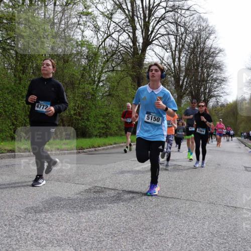 12.04.2026 - 45. Internationalen Wilhelmsburger Insellauf Yannick Fuchs http://msf.ph/oto/9504668 12.04.2026 12:53:55 Laufen 4772, 5518, 5150, 183, 5518, 4653, 2984 meine-sportfotos.de