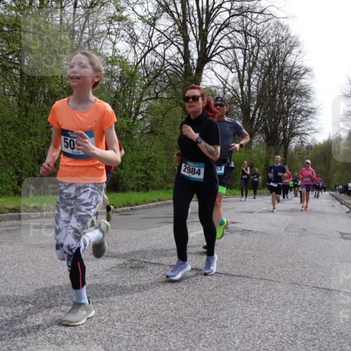 12.04.2026 - 45. Internationalen Wilhelmsburger Insellauf Yannick Fuchs http://msf.ph/oto/9504676 12.04.2026 12:53:57 Laufen 50, 2984, 53, 5548 meine-sportfotos.de