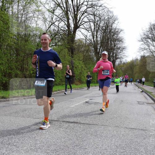 12.04.2026 - 45. Internationalen Wilhelmsburger Insellauf Yannick Fuchs http://msf.ph/oto/9504693 12.04.2026 12:54:00 Laufen 2798, 5248 meine-sportfotos.de