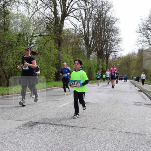 12.04.2026 - 45. Internationalen Wilhelmsburger Insellauf Yannick Fuchs http://msf.ph/oto/9504711 12.04.2026 12:54:04 Laufen 4827, 5423, 517 meine-sportfotos.de
