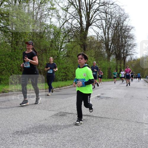 12.04.2026 - 45. Internationalen Wilhelmsburger Insellauf Yannick Fuchs http://msf.ph/oto/9504715 12.04.2026 12:54:04 Laufen 4827, 3305, 2433 meine-sportfotos.de