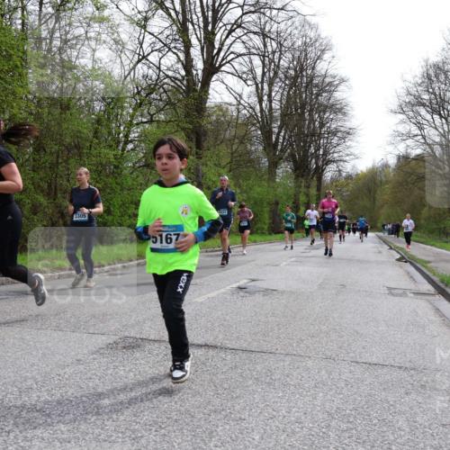 12.04.2026 - 45. Internationalen Wilhelmsburger Insellauf Yannick Fuchs http://msf.ph/oto/9504716 12.04.2026 12:54:04 Laufen 5167 meine-sportfotos.de