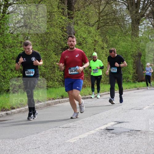 12.04.2026 - 45. Internationalen Wilhelmsburger Insellauf Yannick Fuchs http://msf.ph/oto/9504771 12.04.2026 12:54:16 Laufen 4869, 5636, 2901, 2303, 5799, 4538, 3817 meine-sportfotos.de