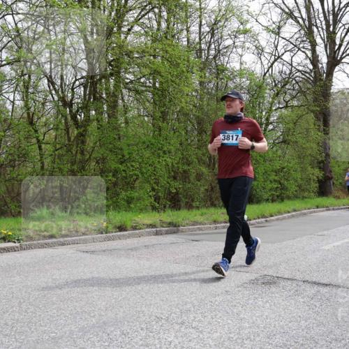 12.04.2026 - 45. Internationalen Wilhelmsburger Insellauf Yannick Fuchs http://msf.ph/oto/9504800 12.04.2026 12:54:21 Laufen 3817 meine-sportfotos.de