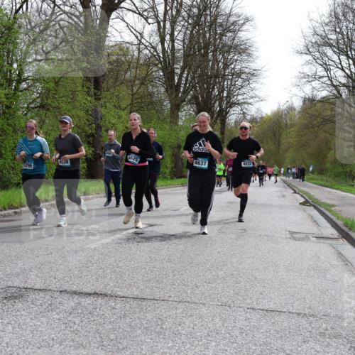 12.04.2026 - 45. Internationalen Wilhelmsburger Insellauf Yannick Fuchs http://msf.ph/oto/9504818 12.04.2026 12:54:25 Laufen 1537, 5799, 4625, 4538, 4637, 4032 meine-sportfotos.de