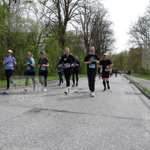 12.04.2026 - 45. Internationalen Wilhelmsburger Insellauf Yannick Fuchs http://msf.ph/oto/9504821 12.04.2026 12:54:25 Laufen 4537, 4625, 4637, 5799, 4538, 4032 meine-sportfotos.de