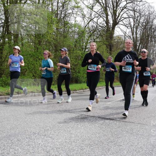 12.04.2026 - 45. Internationalen Wilhelmsburger Insellauf Yannick Fuchs http://msf.ph/oto/9504826 12.04.2026 12:54:26 Laufen 4537, 4625, 4538, 5580, 4637, 5799, 4032 meine-sportfotos.de