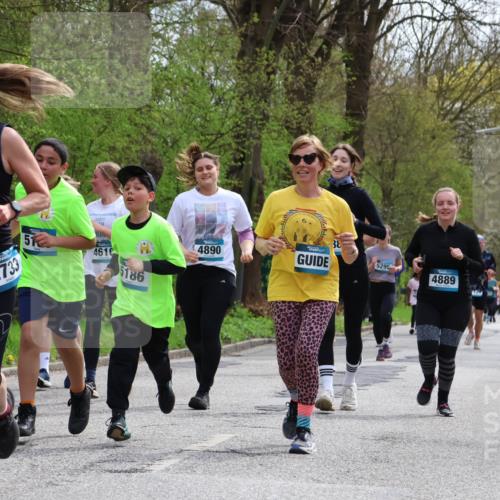 12.04.2026 - 45. Internationalen Wilhelmsburger Insellauf Yannick Fuchs http://msf.ph/oto/9504852 12.04.2026 12:54:31 Laufen 2733, 51, 202, 4610, 5186, 4890, 5295, 4889, 2964, 3164 meine-sportfotos.de