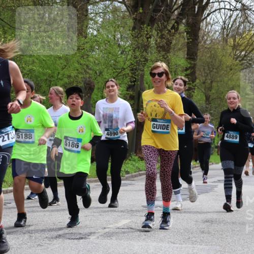 12.04.2026 - 45. Internationalen Wilhelmsburger Insellauf Yannick Fuchs http://msf.ph/oto/9504853 12.04.2026 12:54:31 Laufen 2733, 5188, 5186, 4890, 295, 4889, 2964, 3164 meine-sportfotos.de