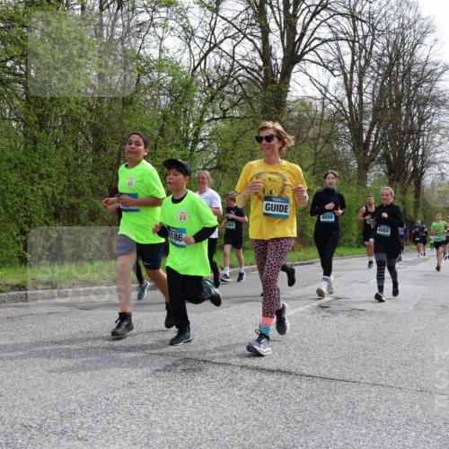12.04.2026 - 45. Internationalen Wilhelmsburger Insellauf Yannick Fuchs http://msf.ph/oto/9504871 12.04.2026 12:54:34 Laufen 186, 4098, 4888, 4889 meine-sportfotos.de