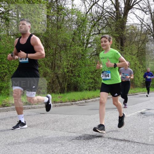 12.04.2026 - 45. Internationalen Wilhelmsburger Insellauf Yannick Fuchs http://msf.ph/oto/9504895 12.04.2026 12:54:39 Laufen 4015, 3164, 5295, 414, 2139 meine-sportfotos.de