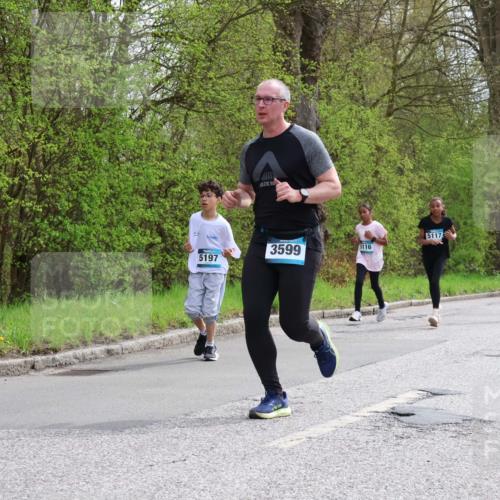 12.04.2026 - 45. Internationalen Wilhelmsburger Insellauf Yannick Fuchs http://msf.ph/oto/9504950 12.04.2026 12:54:53 Laufen 3599, 5116, 5197, 5117, 4253, 4818 meine-sportfotos.de