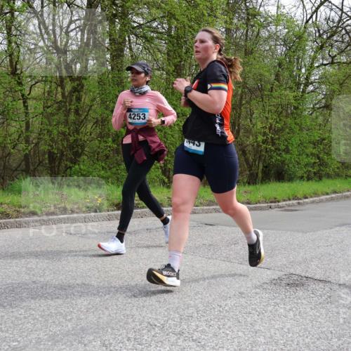 12.04.2026 - 45. Internationalen Wilhelmsburger Insellauf Yannick Fuchs http://msf.ph/oto/9504968 12.04.2026 12:54:59 Laufen 4253, 4817, 5796 meine-sportfotos.de