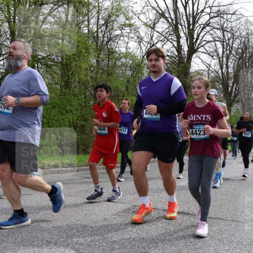12.04.2026 - 45. Internationalen Wilhelmsburger Insellauf Yannick Fuchs http://msf.ph/oto/9504992 12.04.2026 12:55:04 Laufen 4817, 252, 5068, 4433, 44, 4423, 617, 4507, 2278, 5135 meine-sportfotos.de