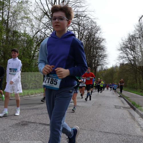 12.04.2026 - 45. Internationalen Wilhelmsburger Insellauf Yannick Fuchs http://msf.ph/oto/9505024 12.04.2026 12:55:10 Laufen 925, 4858, 5137, 3, 2185, 5827, 4236 meine-sportfotos.de