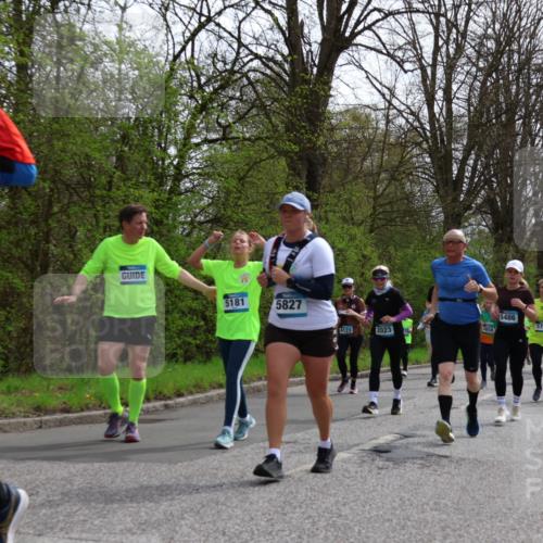 12.04.2026 - 45. Internationalen Wilhelmsburger Insellauf Yannick Fuchs http://msf.ph/oto/9505037 12.04.2026 12:55:13 Laufen 4236, 5181, 5827, 5486, 5765, 3858, 4123, 2023 meine-sportfotos.de