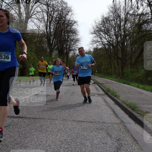 12.04.2026 - 45. Internationalen Wilhelmsburger Insellauf Yannick Fuchs http://msf.ph/oto/9505060 12.04.2026 12:55:18 Laufen 3859, 2536, 3129, 3170, 4719, 4854 meine-sportfotos.de
