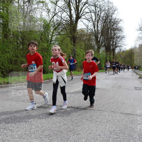 12.04.2026 - 45. Internationalen Wilhelmsburger Insellauf Yannick Fuchs http://msf.ph/oto/9505091 12.04.2026 12:55:24 Laufen 5061, 5162 meine-sportfotos.de