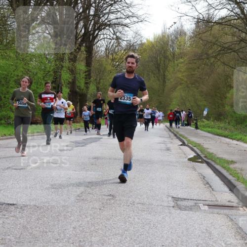 12.04.2026 - 45. Internationalen Wilhelmsburger Insellauf Yannick Fuchs http://msf.ph/oto/9505132 12.04.2026 12:55:33 Laufen 5683, 5658, 122, 4650, 2089, 2335 meine-sportfotos.de