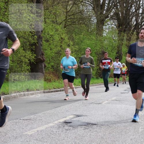 12.04.2026 - 45. Internationalen Wilhelmsburger Insellauf Yannick Fuchs http://msf.ph/oto/9505135 12.04.2026 12:55:34 Laufen 278, 5683, 5650, 4122, 4650, 335, 3489 meine-sportfotos.de