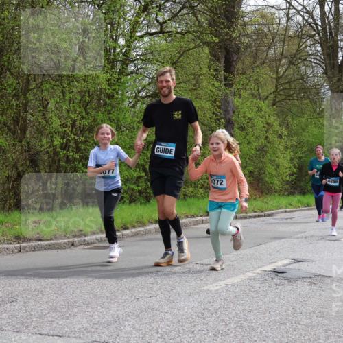 12.04.2026 - 45. Internationalen Wilhelmsburger Insellauf Yannick Fuchs http://msf.ph/oto/9505183 12.04.2026 12:55:45 Laufen 5072, 4886, 5677, 4797 meine-sportfotos.de
