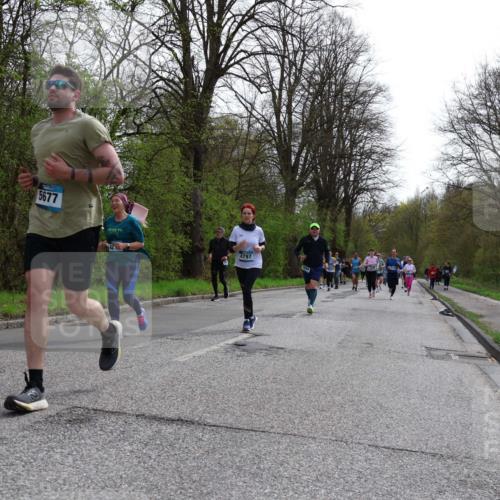 12.04.2026 - 45. Internationalen Wilhelmsburger Insellauf Yannick Fuchs http://msf.ph/oto/9505204 12.04.2026 12:55:49 Laufen 5677, 42, 4797 meine-sportfotos.de