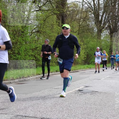 12.04.2026 - 45. Internationalen Wilhelmsburger Insellauf Yannick Fuchs http://msf.ph/oto/9505214 12.04.2026 12:55:51 Laufen 4797, 200, 2804, 4665, 1821, 4099, 4100, 4897, 2584 meine-sportfotos.de