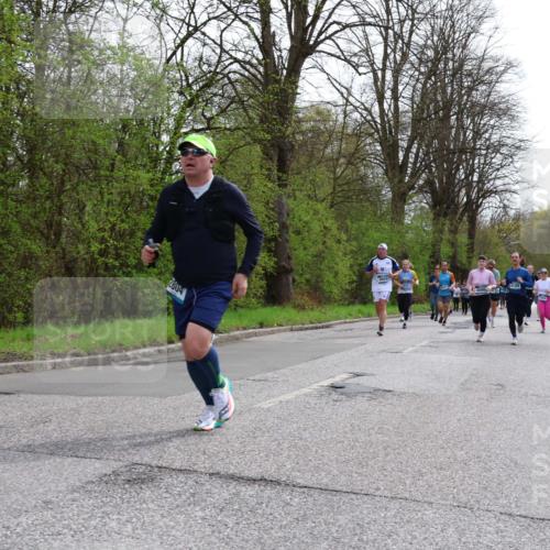 12.04.2026 - 45. Internationalen Wilhelmsburger Insellauf Yannick Fuchs http://msf.ph/oto/9505217 12.04.2026 12:55:51 Laufen 4797, 2804, 4100 meine-sportfotos.de