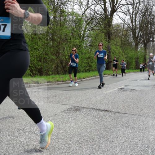 12.04.2026 - 45. Internationalen Wilhelmsburger Insellauf Yannick Fuchs http://msf.ph/oto/9505248 12.04.2026 12:55:58 Laufen 3, 4897, 3313, 2704, 4133, 4273 meine-sportfotos.de