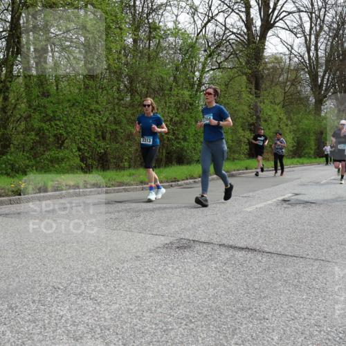 12.04.2026 - 45. Internationalen Wilhelmsburger Insellauf Yannick Fuchs http://msf.ph/oto/9505249 12.04.2026 12:55:59 Laufen 3313, 2704, 4133, 4273 meine-sportfotos.de