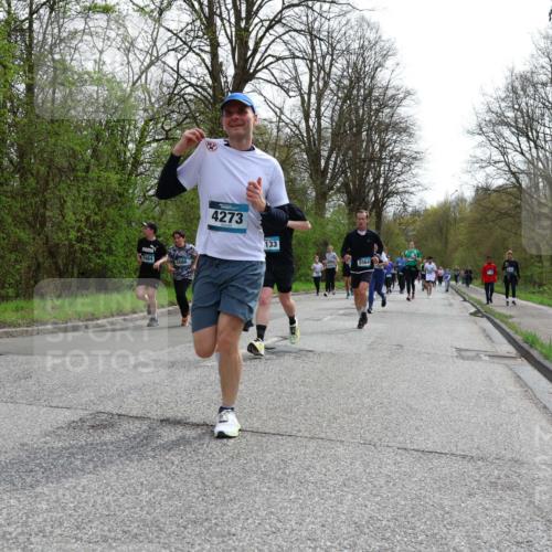 12.04.2026 - 45. Internationalen Wilhelmsburger Insellauf Yannick Fuchs http://msf.ph/oto/9505257 12.04.2026 12:56:00 Laufen 4273, 133 meine-sportfotos.de