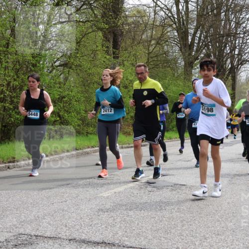 12.04.2026 - 45. Internationalen Wilhelmsburger Insellauf Yannick Fuchs http://msf.ph/oto/9505299 12.04.2026 12:56:09 Laufen 2412, 5448, 4705, 43, 198, 2478, 4267 meine-sportfotos.de