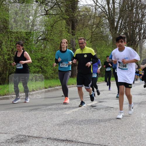 12.04.2026 - 45. Internationalen Wilhelmsburger Insellauf Yannick Fuchs http://msf.ph/oto/9505300 12.04.2026 12:56:09 Laufen 5448, 2412, 373, 4705, 5198, 4, 2478, 1267, 5208 meine-sportfotos.de