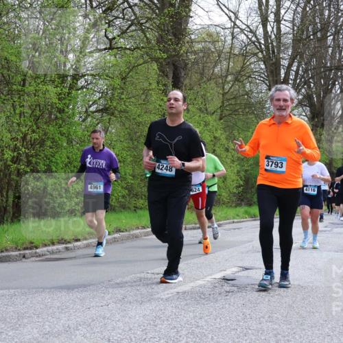 12.04.2026 - 45. Internationalen Wilhelmsburger Insellauf Yannick Fuchs http://msf.ph/oto/9505778 12.04.2026 12:58:16 Laufen 4248, 4961, 624, 3793, 5454, 5324, 4116, 4102, 4092 meine-sportfotos.de