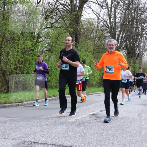 12.04.2026 - 45. Internationalen Wilhelmsburger Insellauf Yannick Fuchs http://msf.ph/oto/9505779 12.04.2026 12:58:16 Laufen 4961, 4248, 624, 11, 3793, 4116, 5324, 3076, 4102 meine-sportfotos.de