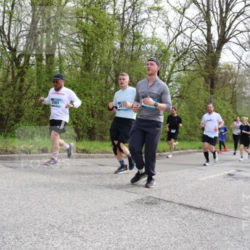 12.04.2026 - 45. Internationalen Wilhelmsburger Insellauf Yannick Fuchs http://msf.ph/oto/9505808 12.04.2026 12:58:23 Laufen 2001, 307, 4011, 3866, 5760 meine-sportfotos.de