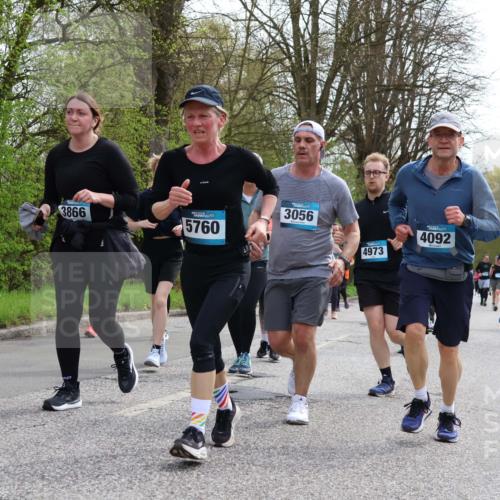 12.04.2026 - 45. Internationalen Wilhelmsburger Insellauf Yannick Fuchs http://msf.ph/oto/9505815 12.04.2026 12:58:25 Laufen 3866, 5760, 3056, 4973, 4092 meine-sportfotos.de