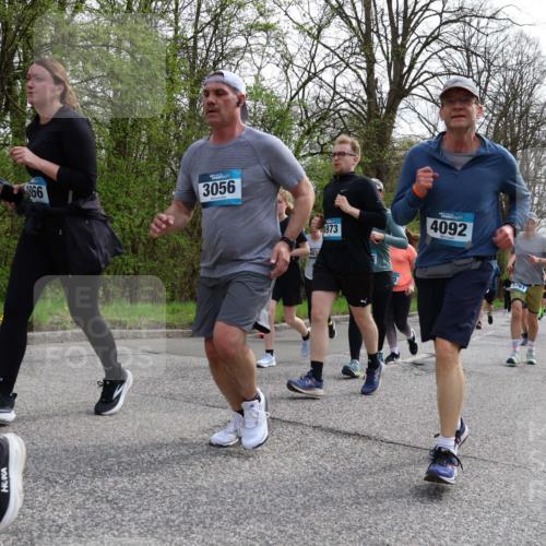 12.04.2026 - 45. Internationalen Wilhelmsburger Insellauf Yannick Fuchs http://msf.ph/oto/9505821 12.04.2026 12:58:26 Laufen 866, 3056, 973, 4092, 5761 meine-sportfotos.de