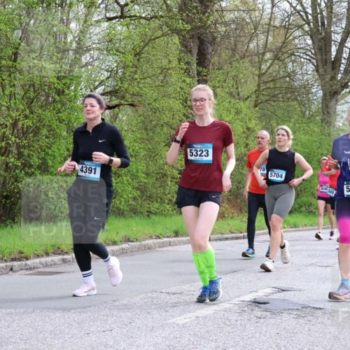 12.04.2026 - 45. Internationalen Wilhelmsburger Insellauf Yannick Fuchs http://msf.ph/oto/9505854 12.04.2026 12:58:34 Laufen 4391, 5323, 78, 5704, 5646, 5287, 33, 949, 231, 4798 meine-sportfotos.de